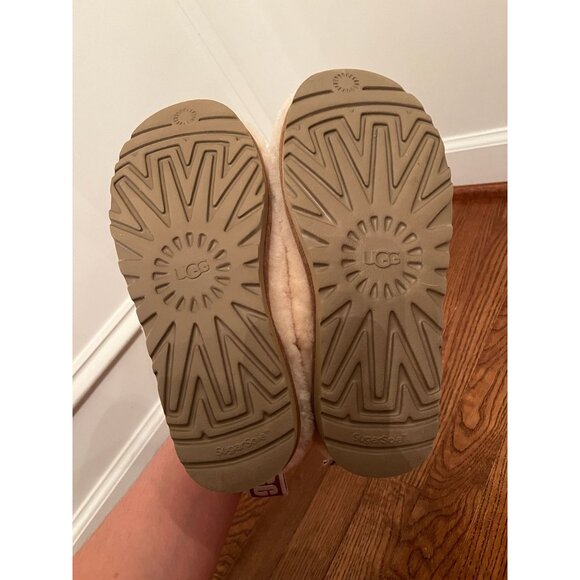 UGG Classic‎ Cozy Bootie Size 7 New without Box - Picture 5 of 5